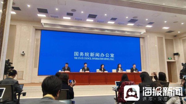 中办、国办发布加快建立长期护理保险制度：3年左右制度基本建立