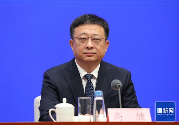 青岛市副市长答新黄河:跨国公司用行动在青投下“信任票”,将持续优化服务业扩大开放总体布局