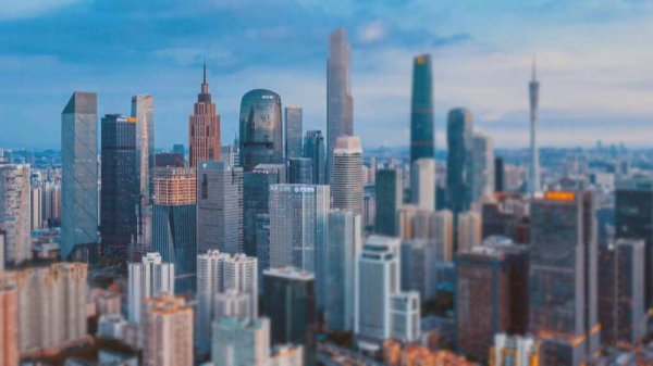中国为世界经济发展提供确定性——从“十五五”开局看中国经济（上）