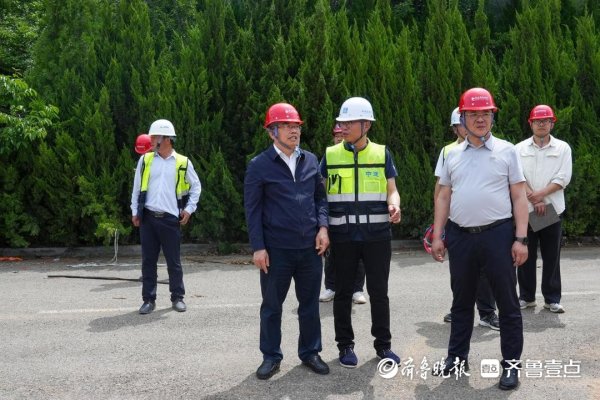 推进项目建设进度, 枣庄职业学院开展二期工程施工现场调研